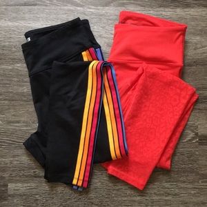 2PK almost new medium leggings